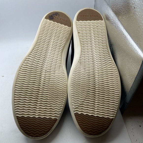 Cole Haan Grand OS Crosscourt II women’s Black Suede Sneakers size 10.5 B - Picture 9 of 9